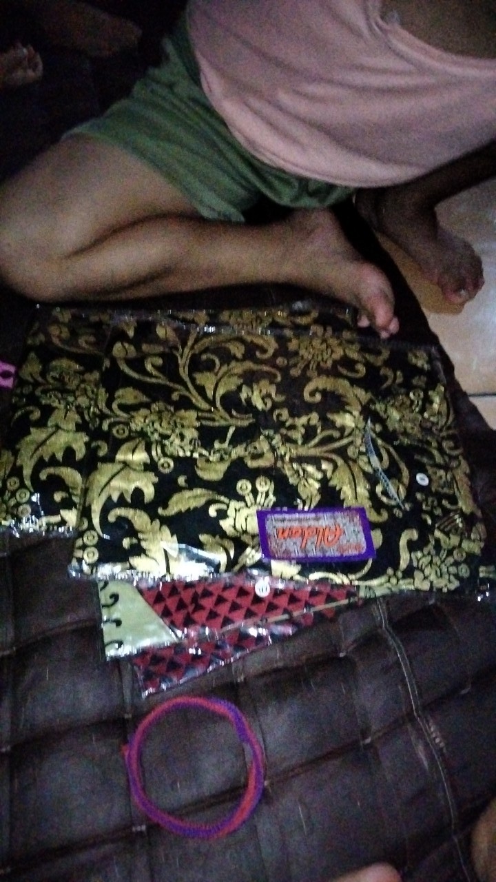 Maura Couple Sania Ruffle Batik Couple Keluarga Motif Mowoabang