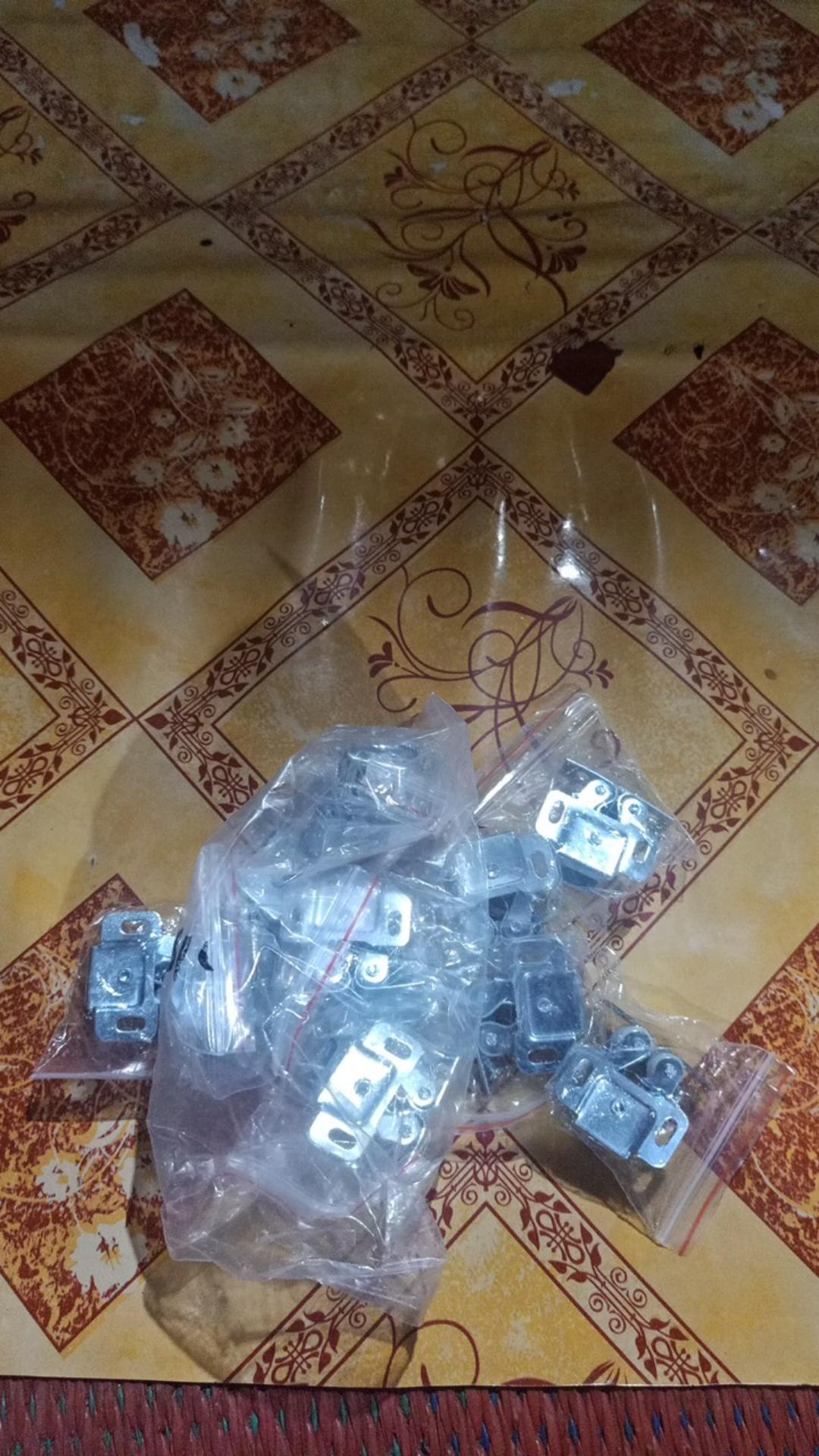 Tik Tak Lemari Nikel / Grendel Jepit.1lusin Isi 12pcs