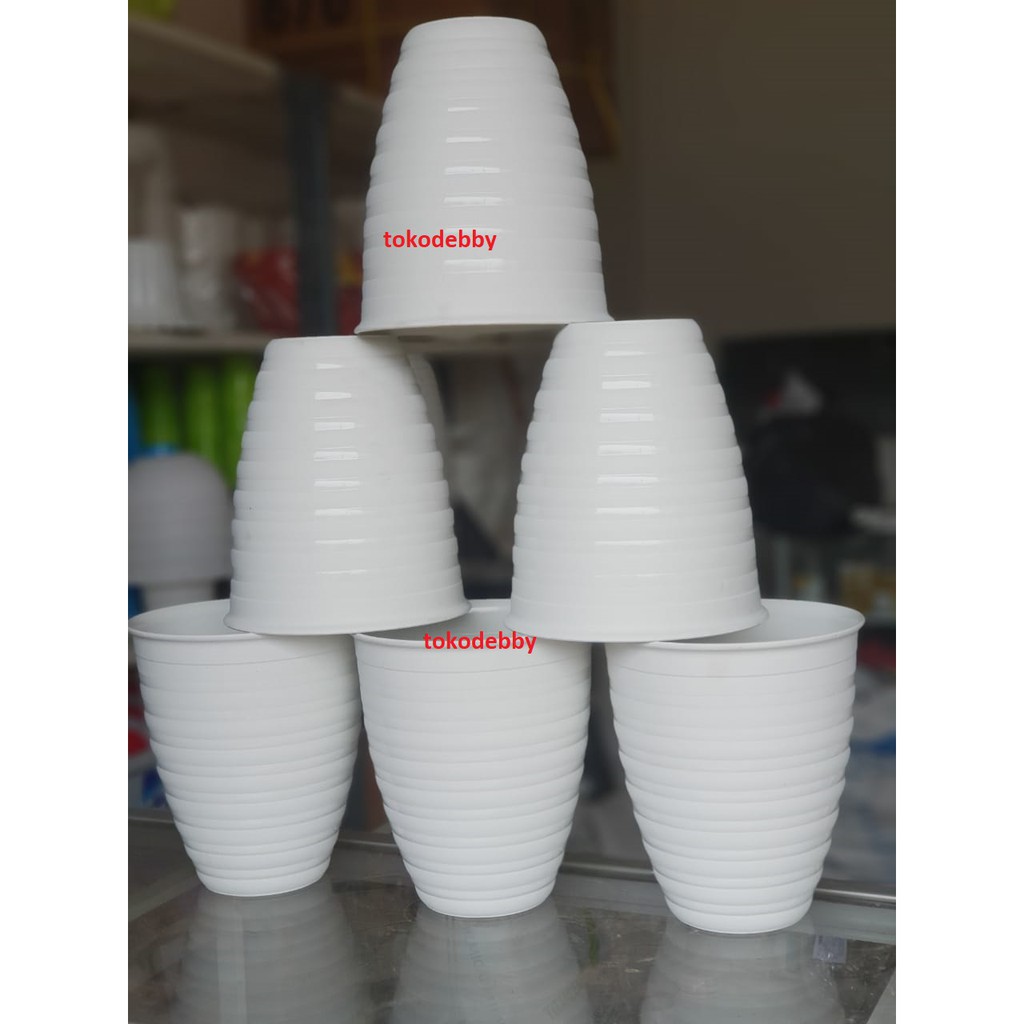 Pot Bunga Plastik Putih Tawon Tirus Pirus 18 Cm Shopee Indonesia