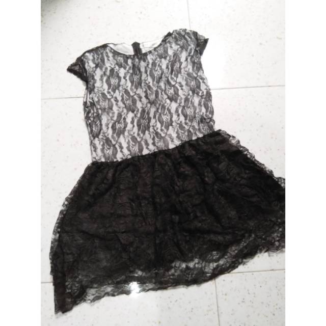 Dress brokat preloved