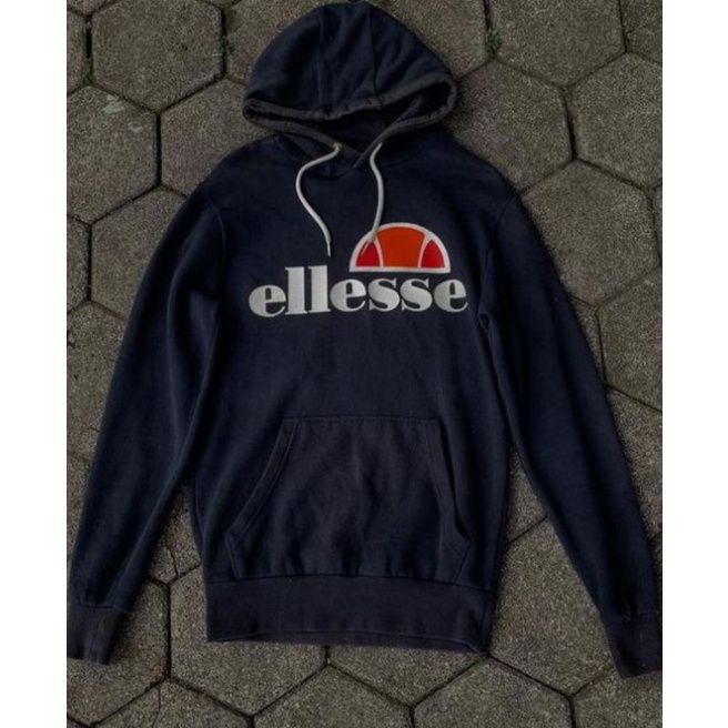 hoddie ellese