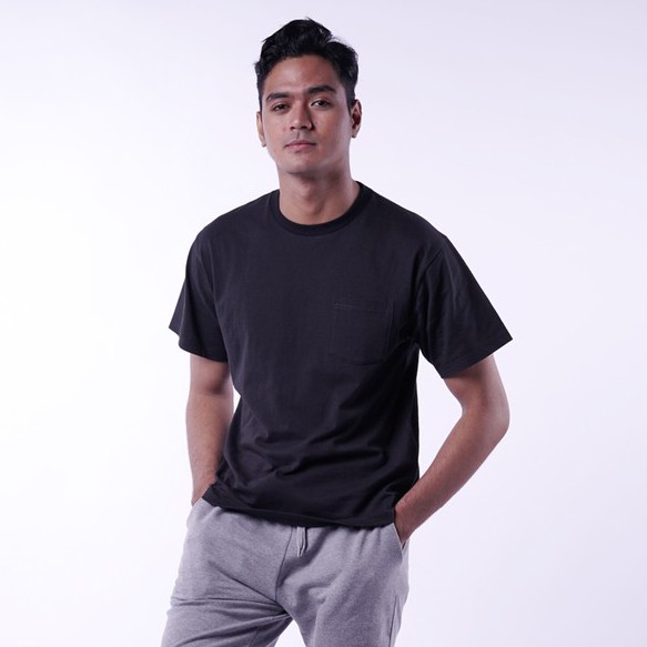 GTEE-MEN-KAOSPOLOS-KERAH-ROUND.NECK-BLACK/HITAM