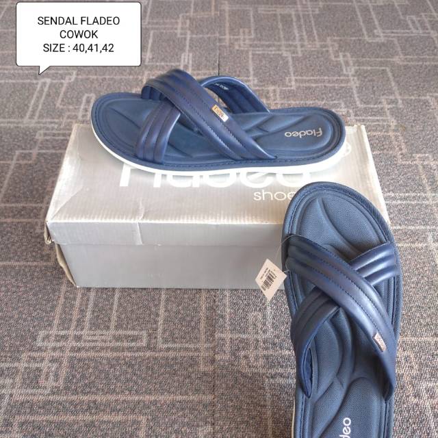sandal fladeo cowok