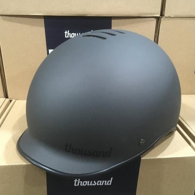 thousand helmet stealth black