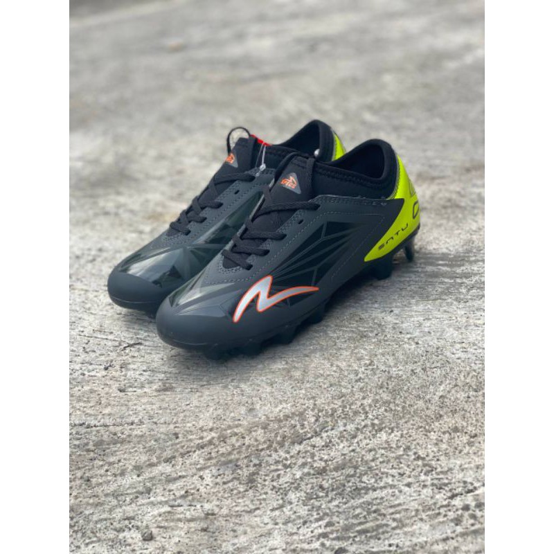 Sepatu Bola Anak SPECS Acc Satu JR