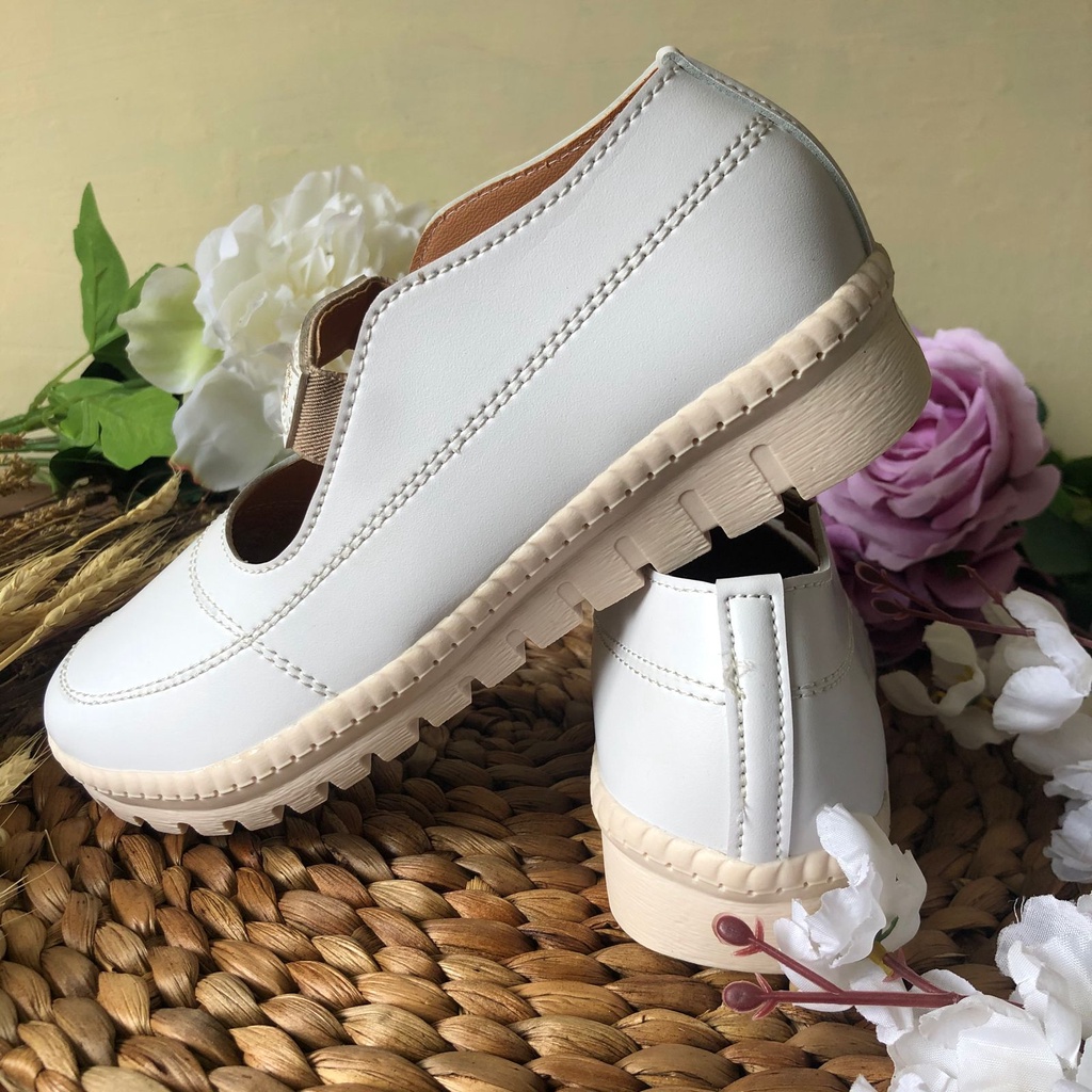 (TANPA KARDUS) Sepatu slop fashion wanita sol karet tebal dan lentur polos SLP.13 1