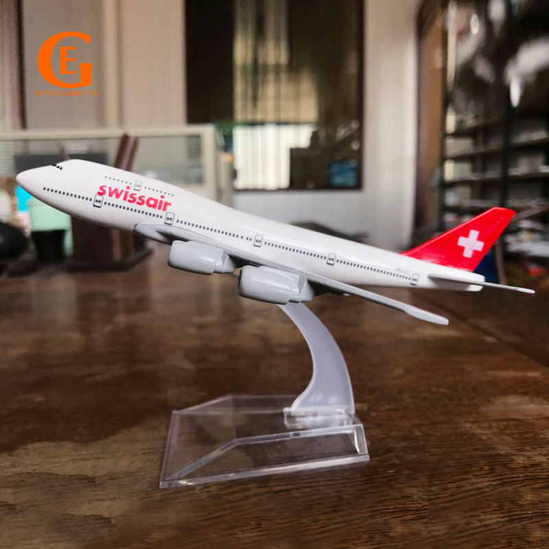 Swiss Air B747 Model Pesawat Swiss Airlines Boeing 747 Die-cast Metal Airplane Model Pesawat 16CM