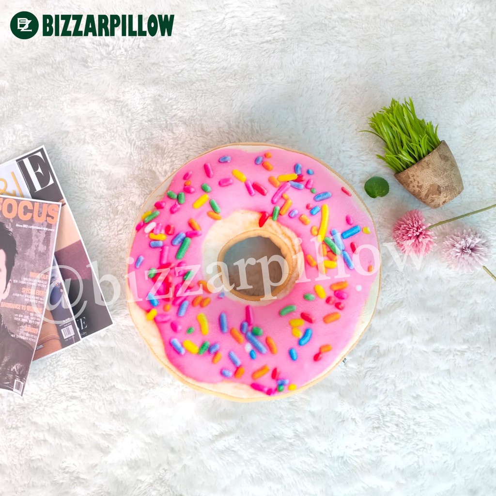 Bizzarrpillow Bantal Sofa Motif Donat size XL BZ314