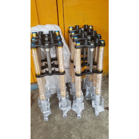 SHOCK DEPAN USD CBx150 CC ORIGINAL. merk SHOWA barang BARU. pnp cb 160 old  verza mega pro tiger gl 