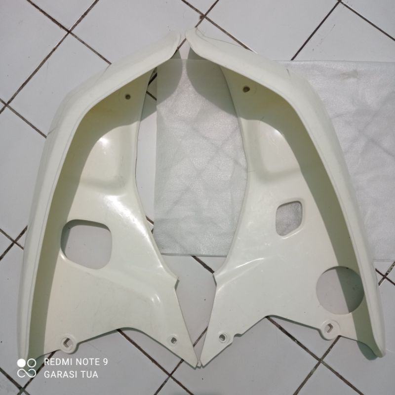 Tebeng Sayap Putih Gading Grand Bulus Sabit Impressa Legenda Asli Ori Original Orisinil AHM ASTRA