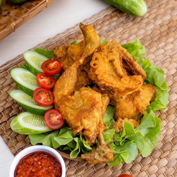 

Ayam Goreng Keluarga