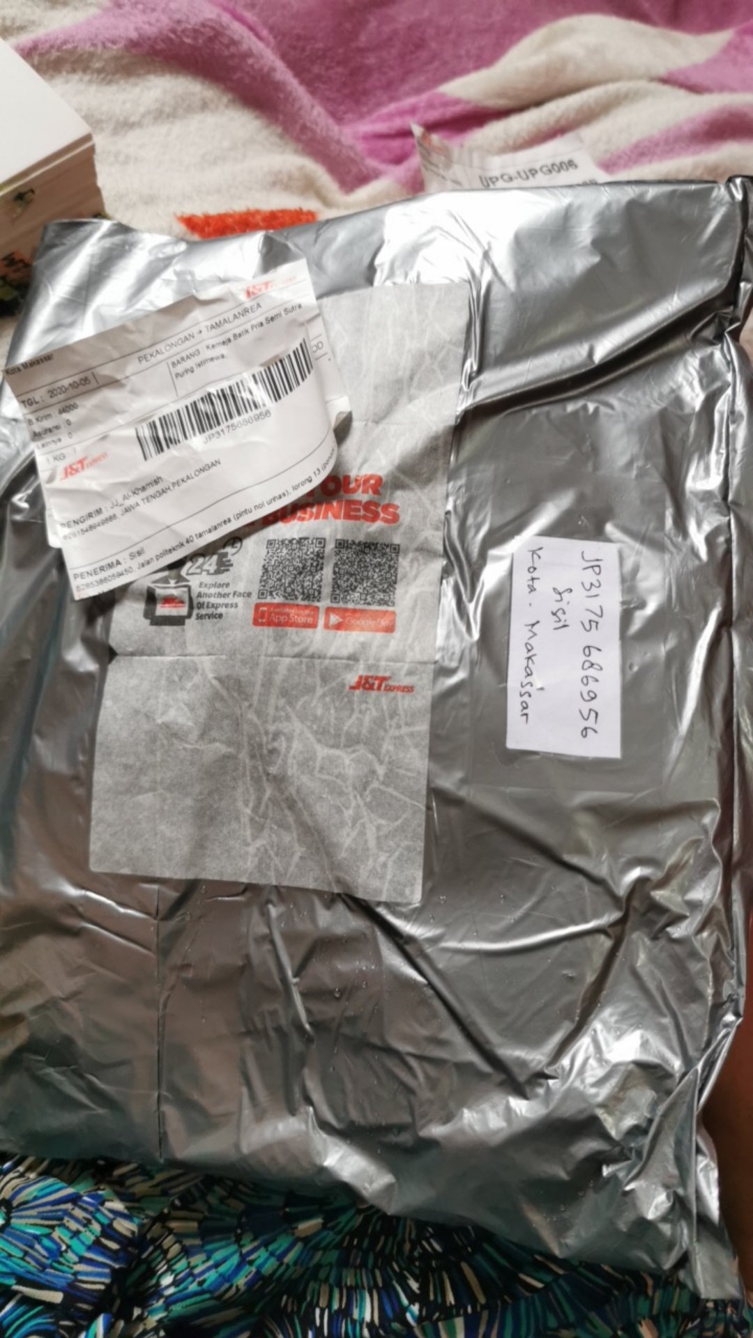 Kemeja Batik Pria Semi Sutra Silky Premium Puring Istimewa