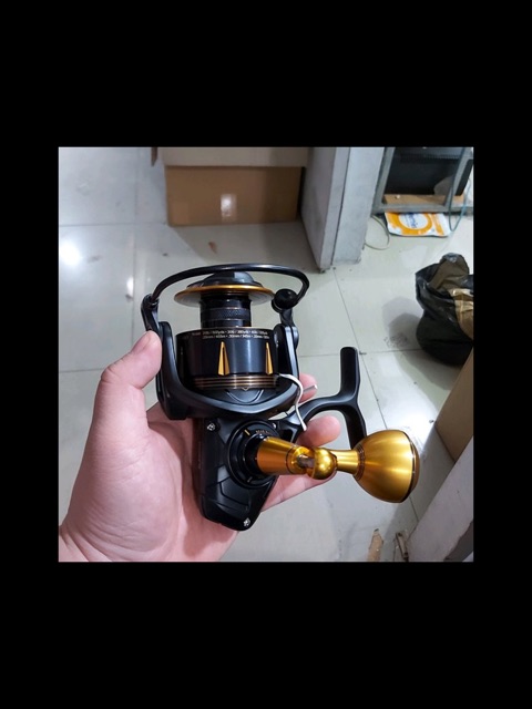 Reel penn slammer III 5500 gold