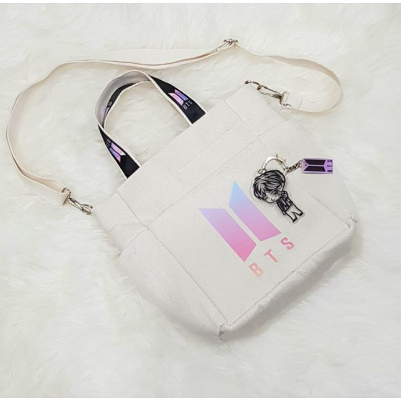 Souvenir Ultah Hampers Tas Selempang Kanvas BTS Army