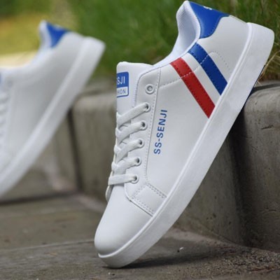 DISKON 7.7 Sepatu Pria Sneakers Putih Terbaru Model Plat bertali SS SENJI Korea