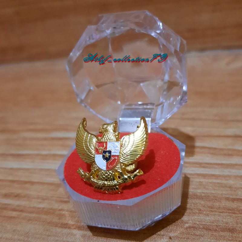 Pin Garuda Kuningan Magnet Cor 2cm Pin Garuda Magnet + Box