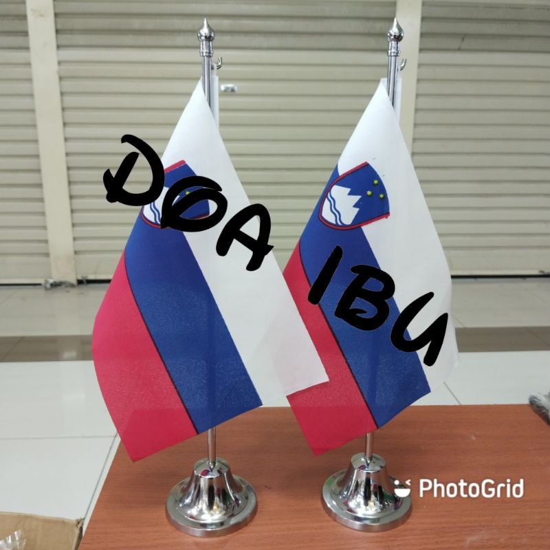 

best seller tiang stenlis meja+bendera SLOVENIA ready stock