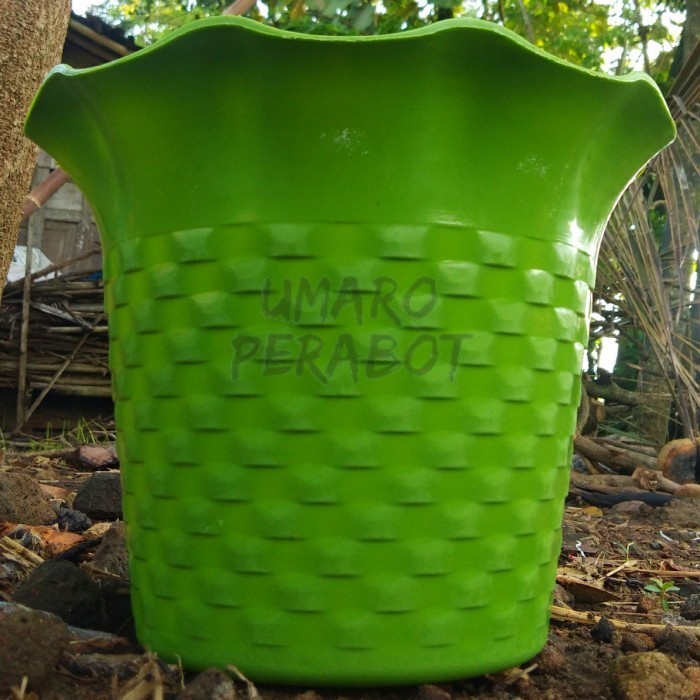 Pot Tanaman dan Bunga / Pot Kristal Ukuran 25 Warna Hijau / Umaro Perabot