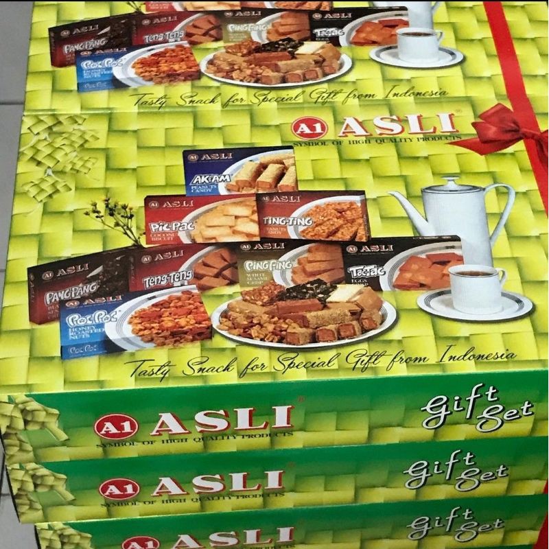 

A1 Gift-Set Eid Mubarak Edition