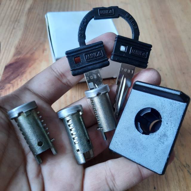 Kunci Set Plus Rumah Laci Box Vespa T5 Excel PX Series P200XE