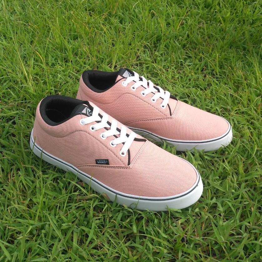 SEPATU CASUAL WANITA VANS ERA AUTHENTIC PEACH CASUAL SNEAKERS