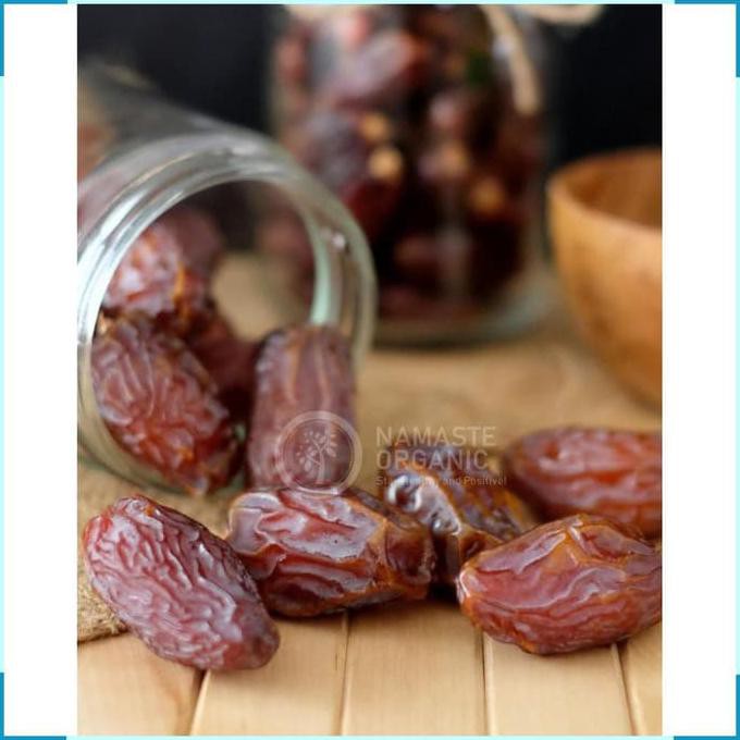 

Produk Unggulan Kurma Medjool Premium 250Gr Kemasan Plastik