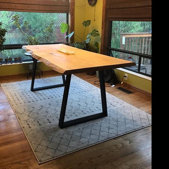 Meja Trembesi-Set meja makan trembesi - Bangku- Dining Table-Kaki Besi-Top Table- Set Suar Wood