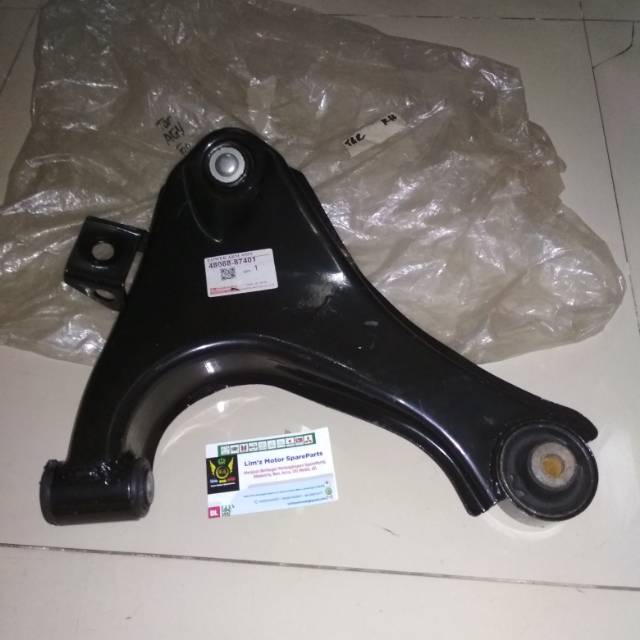 Lower Arm Assy Daihatsu Taruna -RH-
