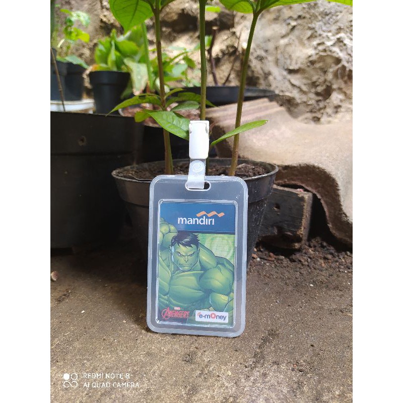 

Id card name tag single card anti percikan air plus jepit penjepit putih kerang
