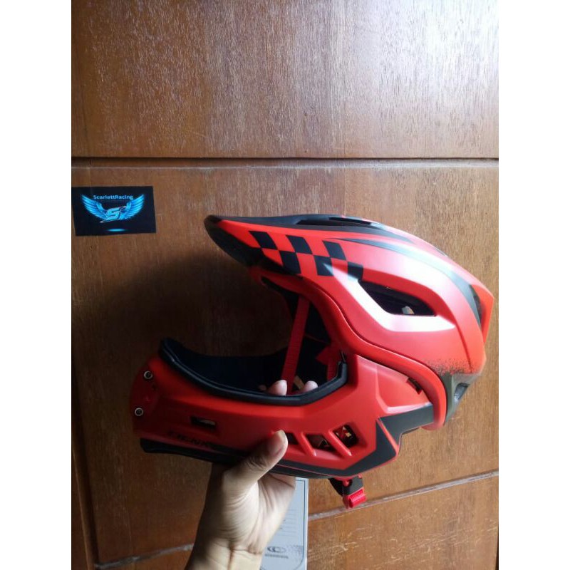 helm pushbike