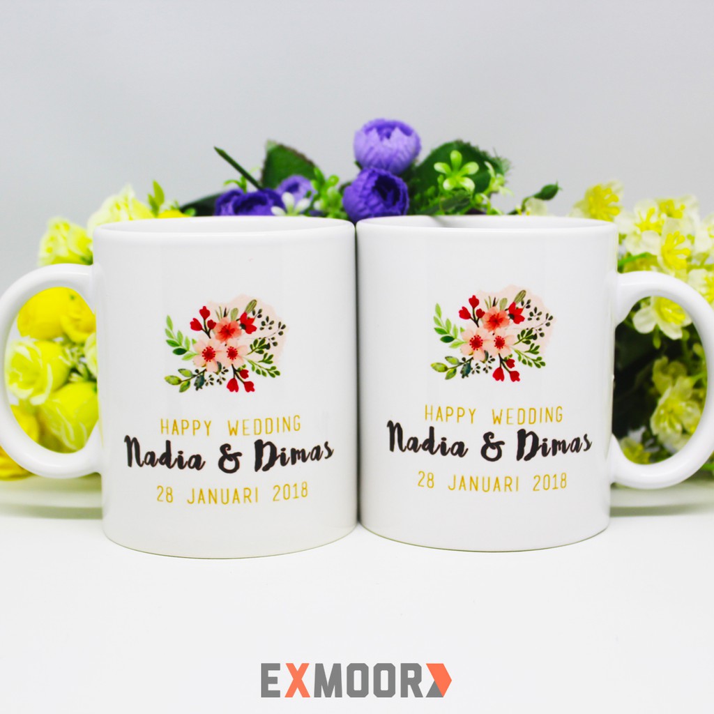 Mug Couple Doodle Pengantin Hijab Simpel untuk Kado Pernikahan