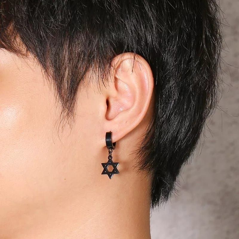 Satu Pasang Anting Tusuk Titanium Fashion Korea Hitam dan Silver Anting Tusuk Import Tren Korea