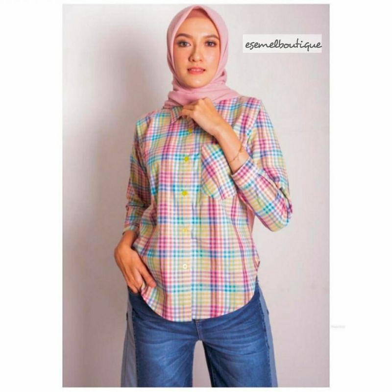 Kemeja Kotak Esemel