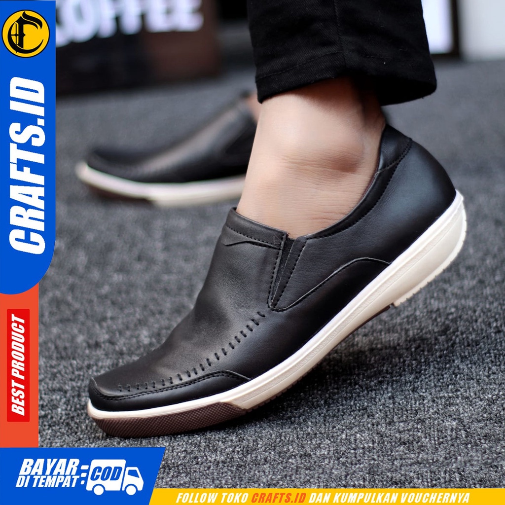 Crafts Blez - Sepatu Kulit Slip on Casual Kerja Pria