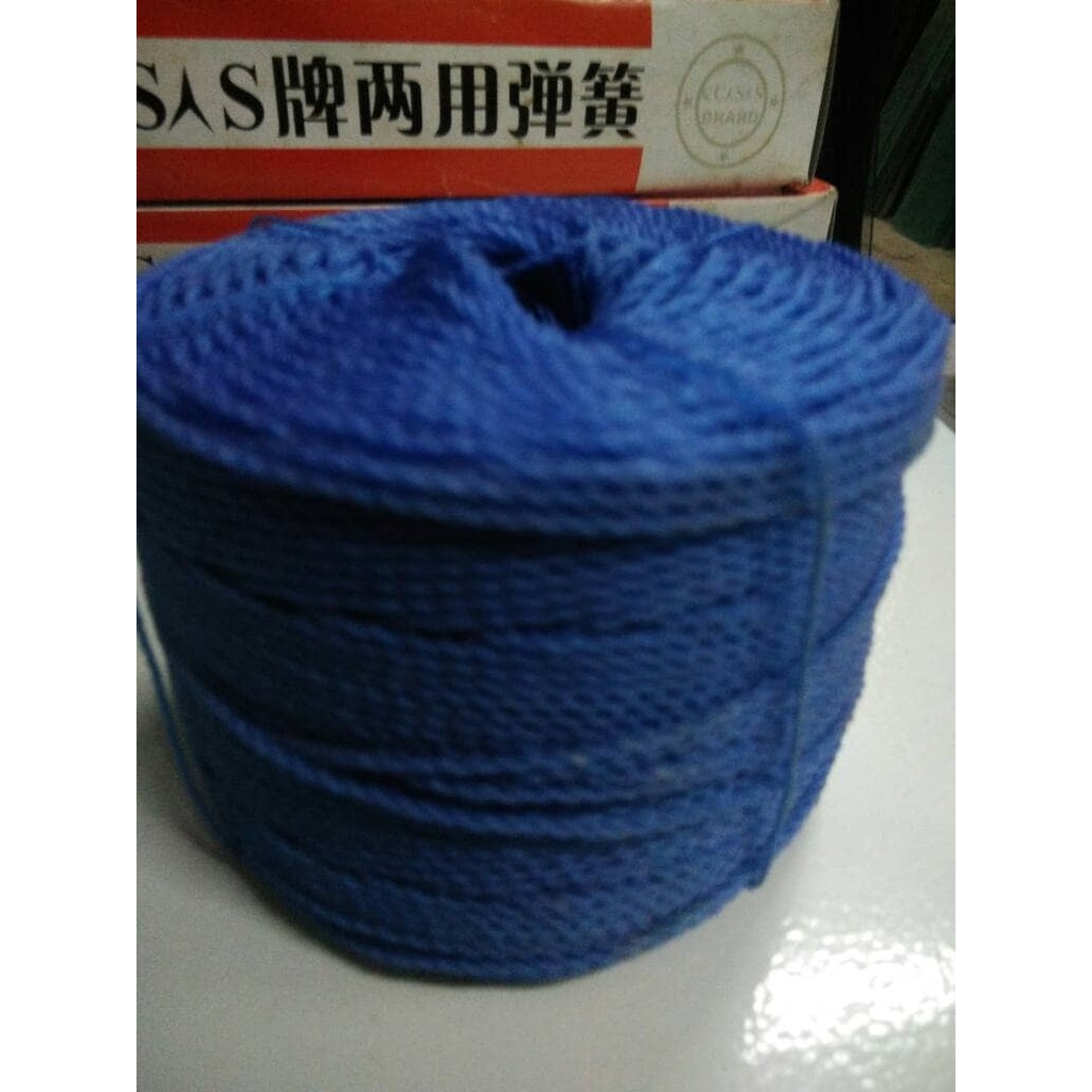 

TALI TAMBANG 2 MM / TALI PLASTIK Eden