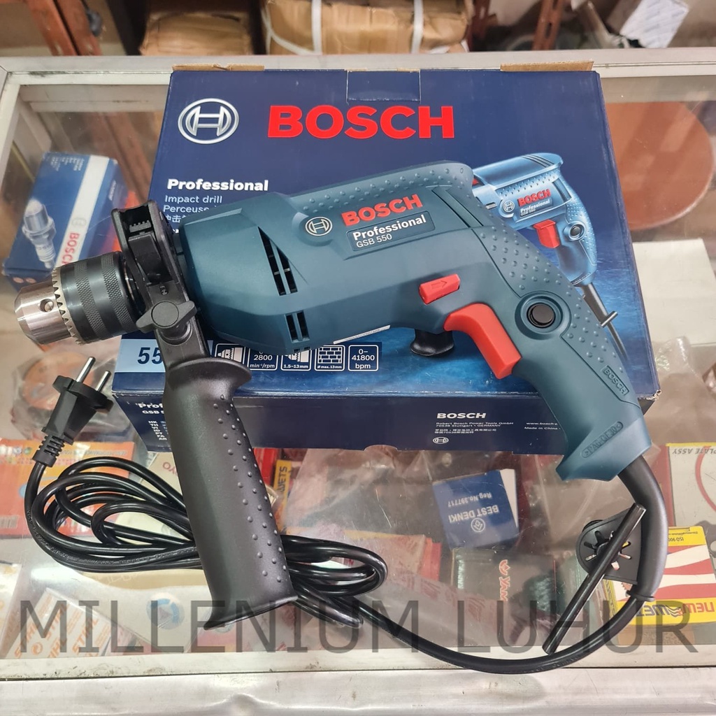 Bor 13 mm/ Impact drill BOSCH GSB 550