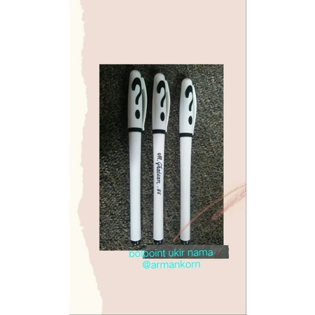 

bolpoint bisa ukir nama langsung jadi gravier manual(handmade),bolpoint souvenir cantik&unik