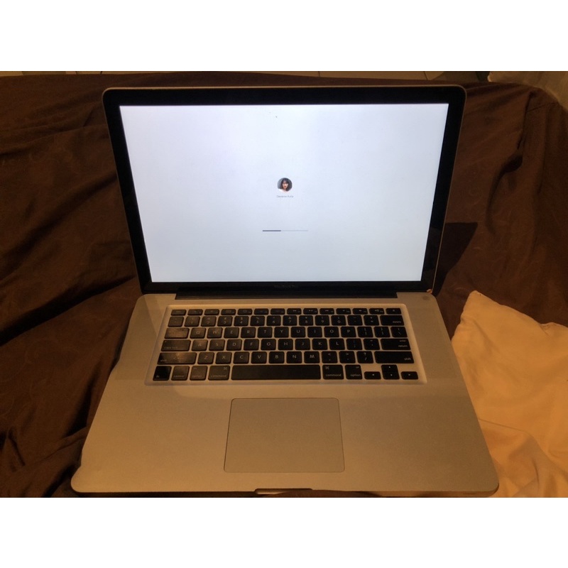 MACBOOK PRO "15 2010