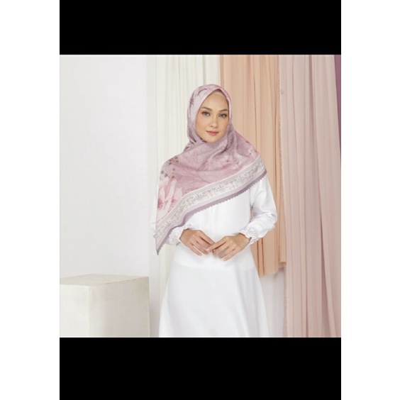 LABINA IM PURPLE by NOVELLA SCARF 140x140 cm