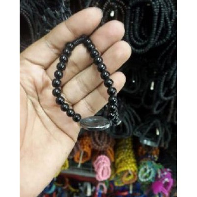 Gelang Unik 1