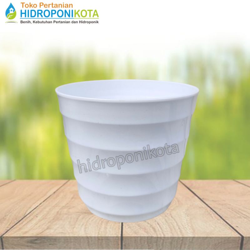 LOVENIA - pot MADO PM 8022 putih - pot polos - pot bunga - pot plastik