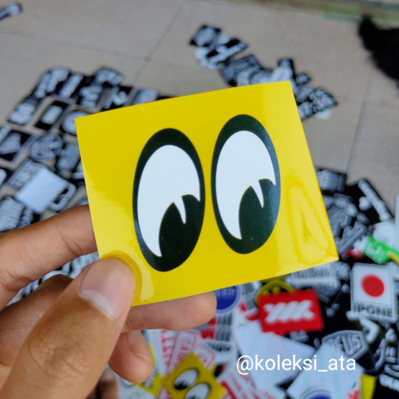 stiker moon keren