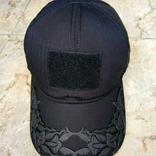Topi pamen AD hitam