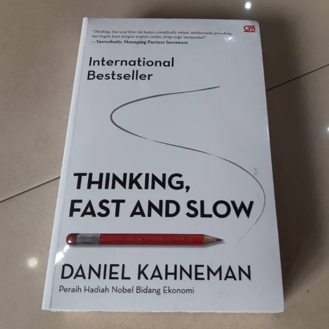Jual Buku Thinking, Fast and Slow Daniel Kahneman Shopee Indonesia