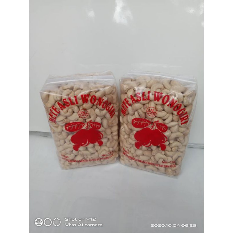 

GROSIR MURAH BERKUALITAS Kacang Mete/Mede Wonogiri Mentah 1KG