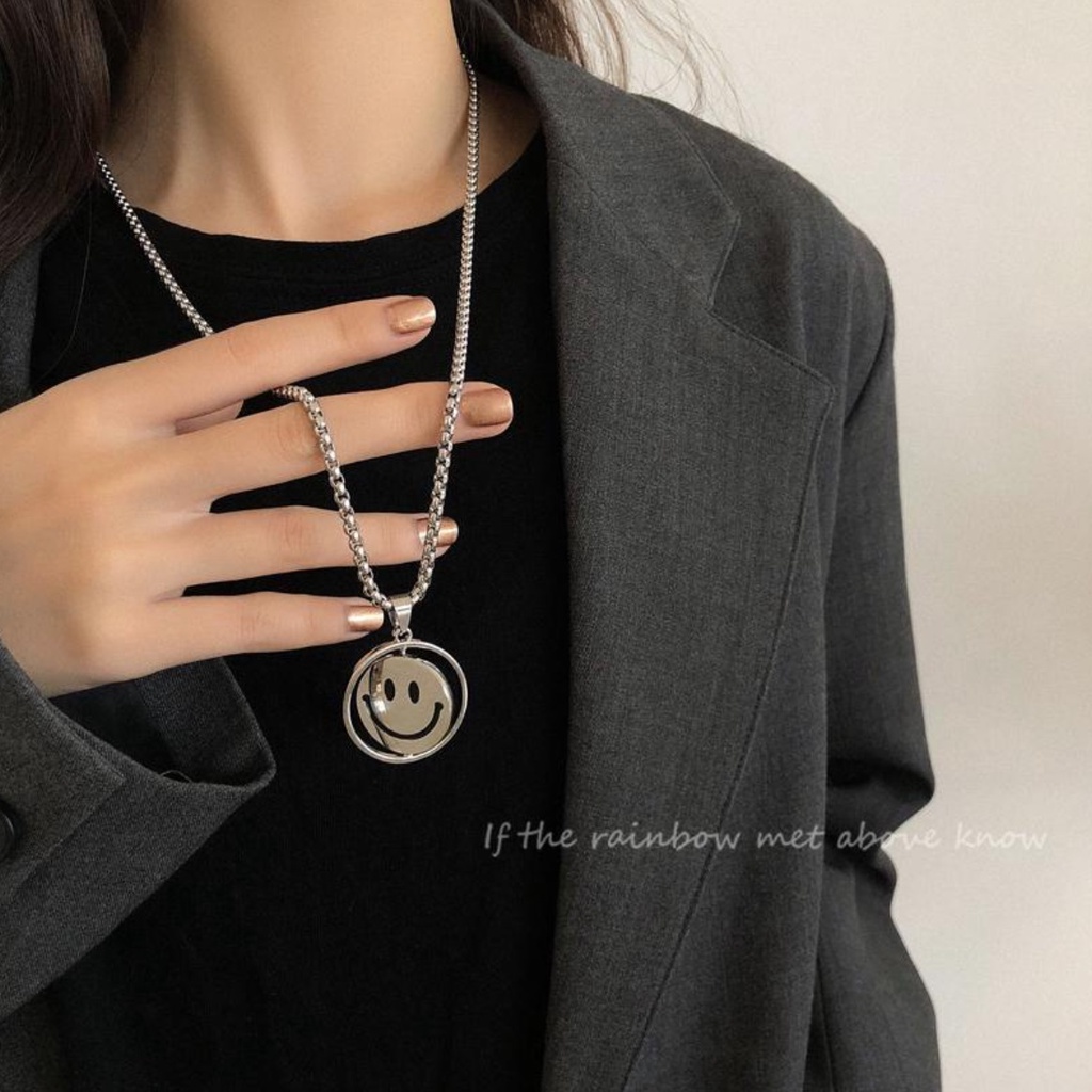Kalung Couple SMILEY FACE Rantai Tania Smiling Necklace Hip Hop Liontin Dua Sisi Gaya Korea Untuk Pasangan