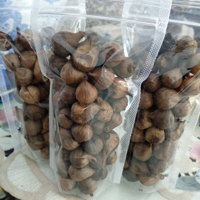 

Black garlic/ bawang hitam tunggal