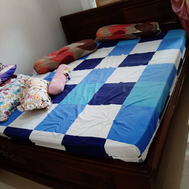 Dipan kayu jati minimalis king size 200x180 second