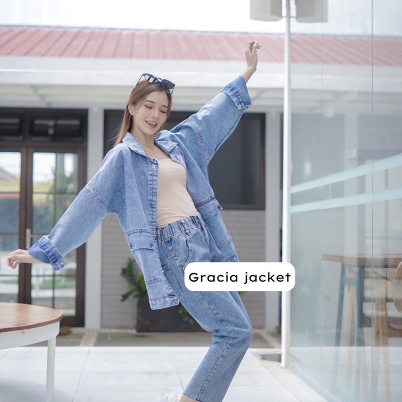 PIONA JAKET JEANS OVERSIZE LENGAN BALON