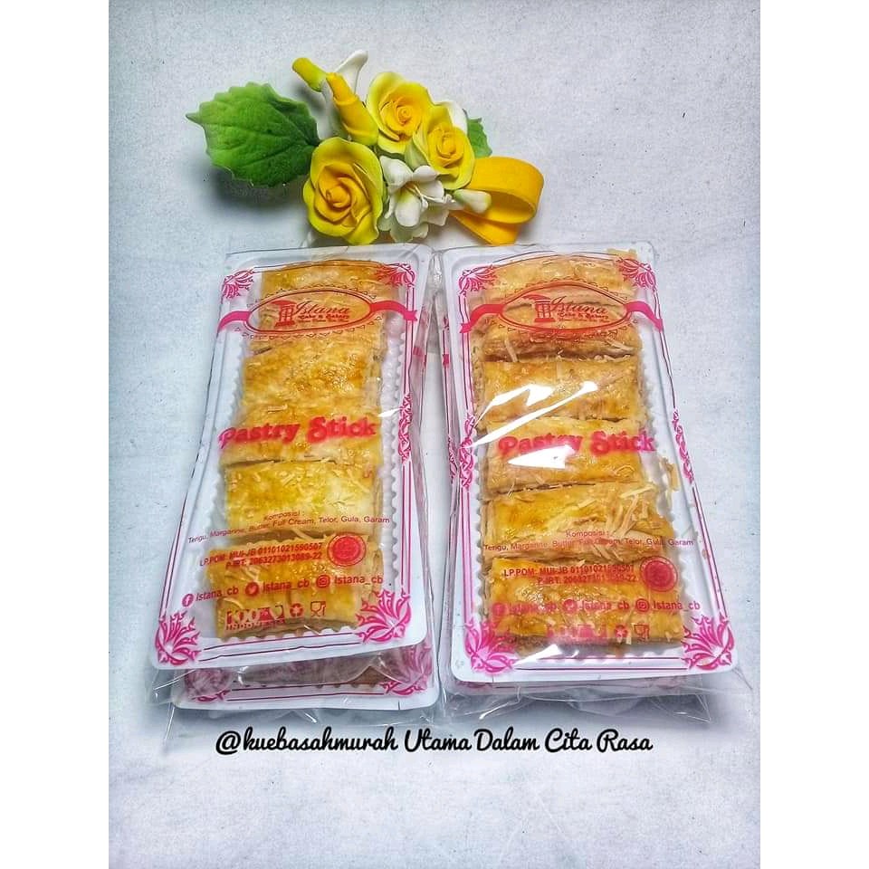 

Pastry Stick Keju dan Pastry Sweet Sesame Istana Kue Bandung